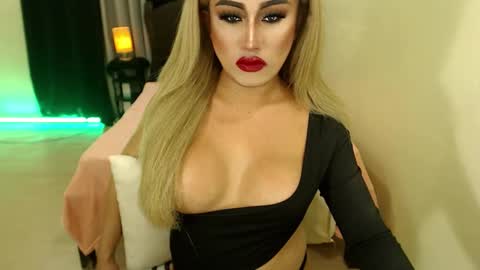 SEDUCTIVEmistresCUMS online show from 22, 2, 2025