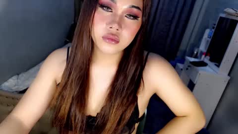 Snapshot of tsscarlett_xx chatting on 21, 2, 2025 jayvie online show from 21, 2, 2025