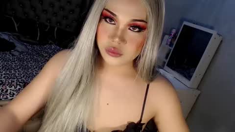 Snapshot of tsscarlett_xx chatting on 24, 9, 2025 jayvie online show from 24, 9, 2025
