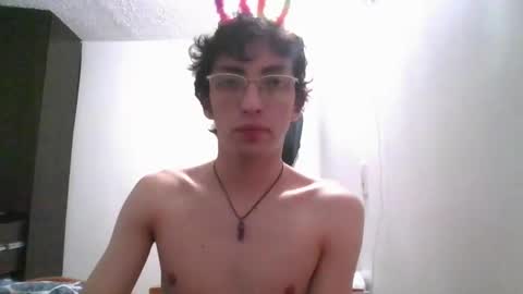 tsuki0308 online show from 17, 1, 2025