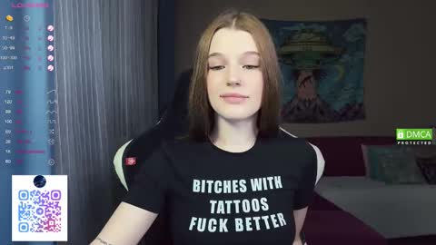 Snapshot of tsukuemi_no_mikoto chatting on 27, 11, 2025 Sonya on vacation until online show from 27, 11, 2025