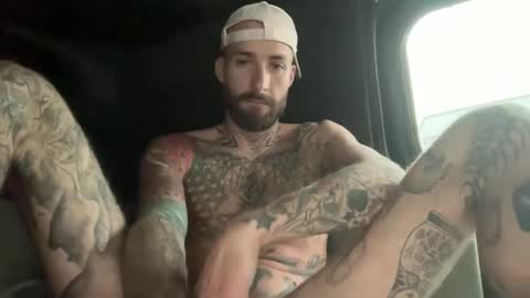 Snapshot of tuhands chatting on 15, 10, 2025 Tuhands online show from 15, 10, 2025