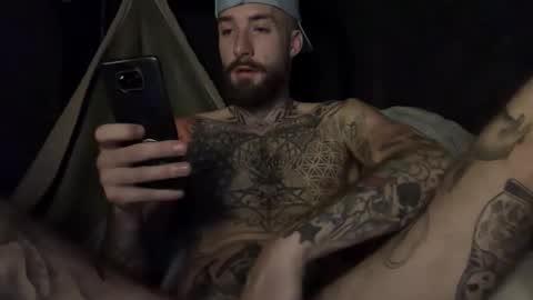 Snapshot of tuhands chatting on 6, 11, 2025 Tuhands online show from 6, 11, 2025