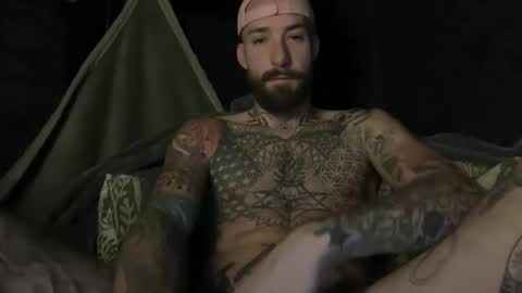 Snapshot of tuhands chatting on 14, 11, 2025 Tuhands online show from 14, 11, 2025