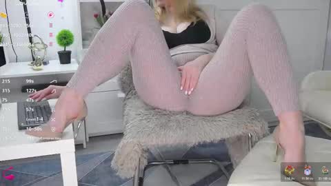 Anna online show from 2, 12, 2025