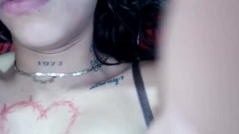 tunenacaliente online show from 14, 11, 2025