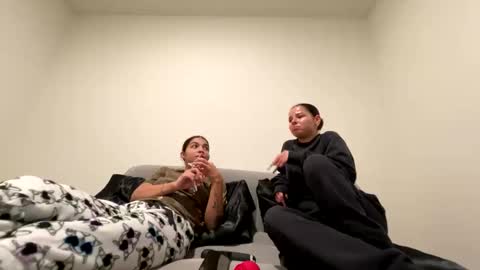 Tus reinas online show from 6, 1, 2025