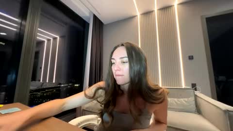 tutmarinaa online show from 22, 11, 2025