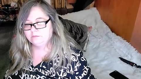 Lana online show from 12, 2, 2025