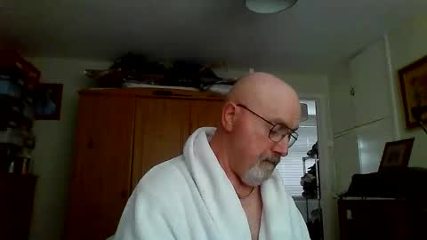 twatcockandballs online show from 23, 10, 2025