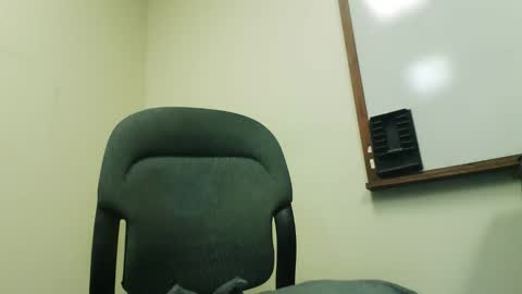 twayne29x online show from 6, 1, 2026