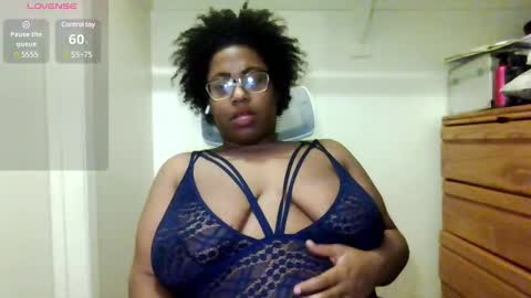 Snapshot of twiceasbadd_ chatting on 19, 1, 2025 onlyfanstwiceasbadd online show from 19, 1, 2025