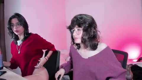 Eve  Lili online show from 10, 10, 2025