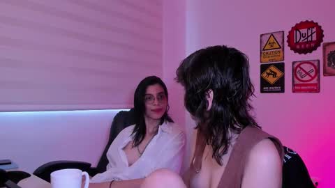 Snapshot of twilightmuses chatting on 16, 2, 2026 Eve Lili online show from 16, 2, 2026