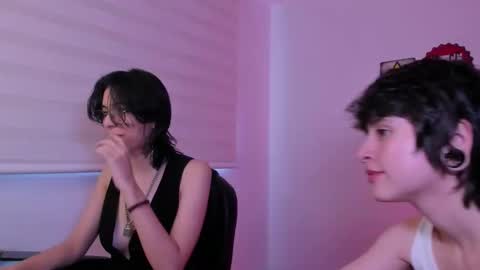 Snapshot of twilightmuses chatting on 4, 3, 2026 Eve Lili online show from 4, 3, 2026