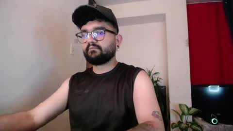 TwinFlamesXX online show from 3, 4, 2026