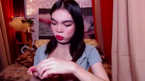 twinktransshanel online show from 13, 11, 2025