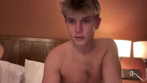 Snapshot of twinkytwunky chatting on 9, 1, 2026 twinkytwunky online show from 9, 1, 2026