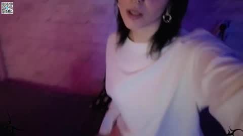 Sin and Skin online show from 19, 2, 2026