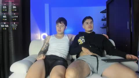 twintease online show from 21, 10, 2025