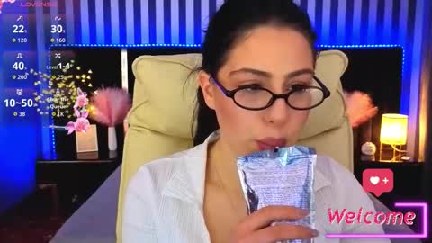 Snapshot of twix_ten chatting on 30, 3, 2026 twix_ten online show from 30, 3, 2026