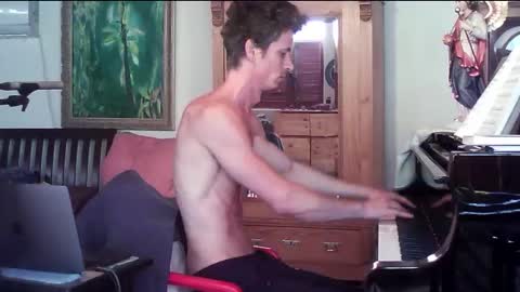 TobeBritta online show from 29, 10, 2025