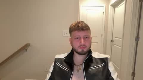 twolatinsmen online show from 12, 4, 2026