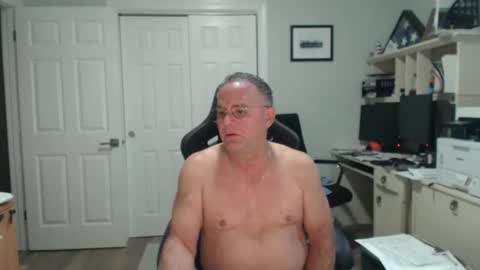 Snapshot of twopeopleinlove chatting on 24, 11, 2025 Twopeopleinlove online show from 24, 11, 2025