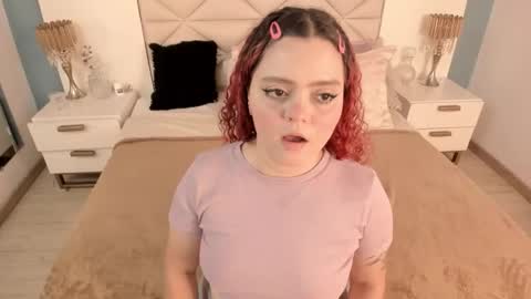 Twiggy online show from 15, 3, 2026