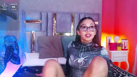 tyla_ks online show from 25, 11, 2025