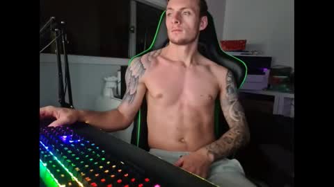 Tyler 2465 online show from 30, 12, 2024