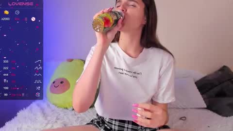 Snapshot of tyler_ema chatting on 23, 11, 2025 Ema online show from 23, 11, 2025