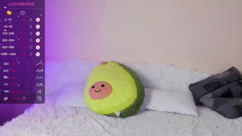 Snapshot of tyler_ema chatting on 24, 11, 2025 Ema online show from 24, 11, 2025