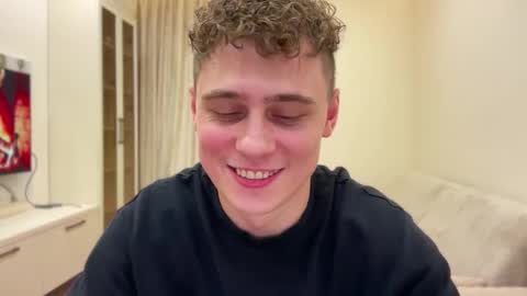 tyler_garrner online show from 21, 11, 2025