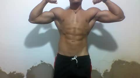 Snapshot of tyler_gold823 chatting on 16, 2, 2025 Tyler online show from 16, 2, 2025