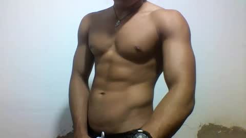 Snapshot of tyler_gold823 chatting on 24, 2, 2025 Tyler online show from 24, 2, 2025