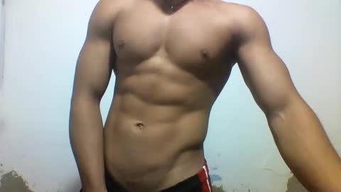 Snapshot of tyler_gold823 chatting on 27, 2, 2025 Tyler online show from 27, 2, 2025