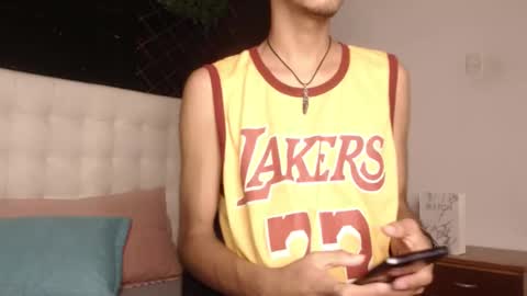 tyler_wolf_1 online show from 11, 11, 2025