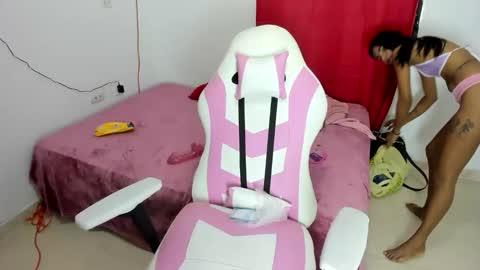 tylerhot_69 online show from 7, 10, 2025
