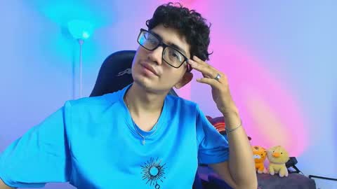   online show from 20, 12, 2025