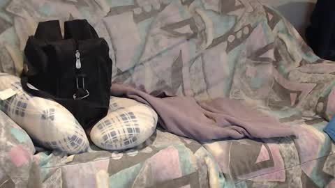 Helena and Tyson online show from 2, 1, 2025