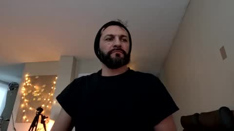 Snapshot of ultratoaster chatting on 2, 1, 2025 ultratoaster online show from 2, 1, 2025