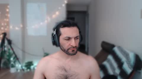 Snapshot of ultratoaster chatting on 11, 1, 2025 ultratoaster online show from 11, 1, 2025