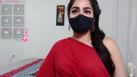 Snapshot of umarany chatting on 24, 11, 2025 umarani online show from 24, 11, 2025