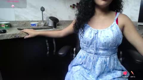 Snapshot of umatrayi_ chatting on 3, 11, 2025 UMATRAYI online show from 3, 11, 2025