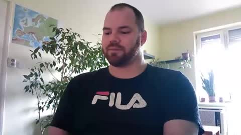 Uncut Strong online show from 16, 1, 2026