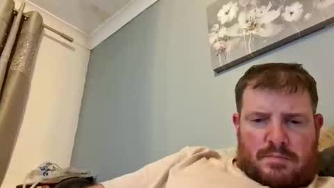 Snapshot of uncut_ukguy69 chatting on 18, 11, 2025 uncut_ukguy69 online show from 18, 11, 2025