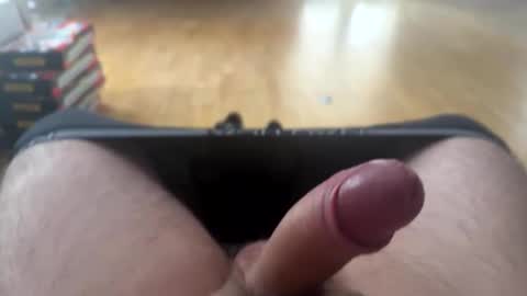 Snapshot of uncutbutter chatting on 11, 11, 2025 uncutbutter online show from 11, 11, 2025