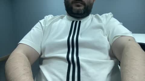 Snapshot of uncutdude321 chatting on 31, 1, 2025 uncutdude321 online show from 31, 1, 2025