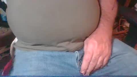 Snapshot of uncutmike7x5 chatting on 11, 1, 2025 uncutmike7x5 online show from 11, 1, 2025